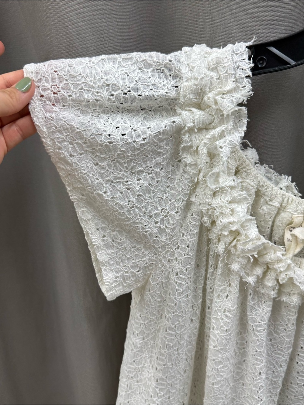 Ivory Ruffle Lace Peasant Top - Picture 3 of 10